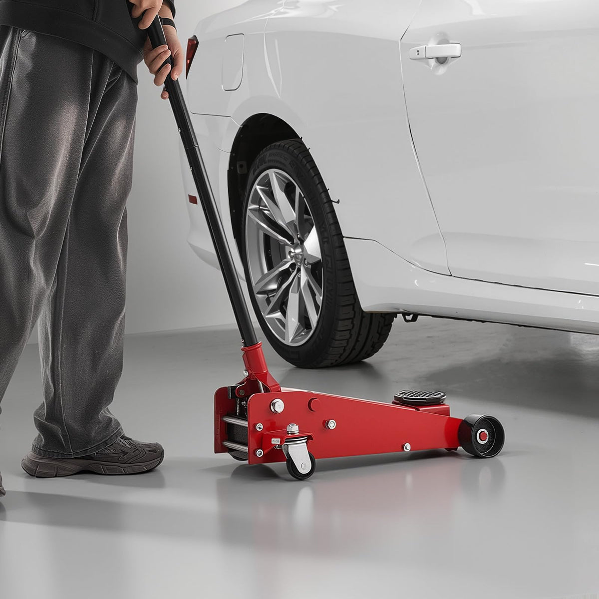 3 Ton Low Profile Steel Hydraulic Floor Jack J883349
